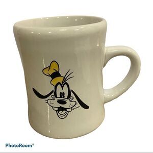 DISNEY GOOFY PORCELAIN MUG BY HIGH WAVE